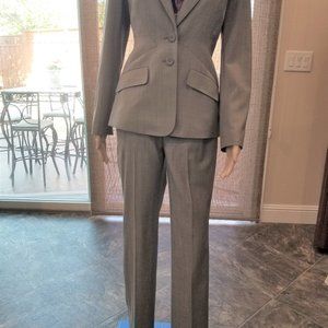 Suiting, Ann Klein Size 2 Gray